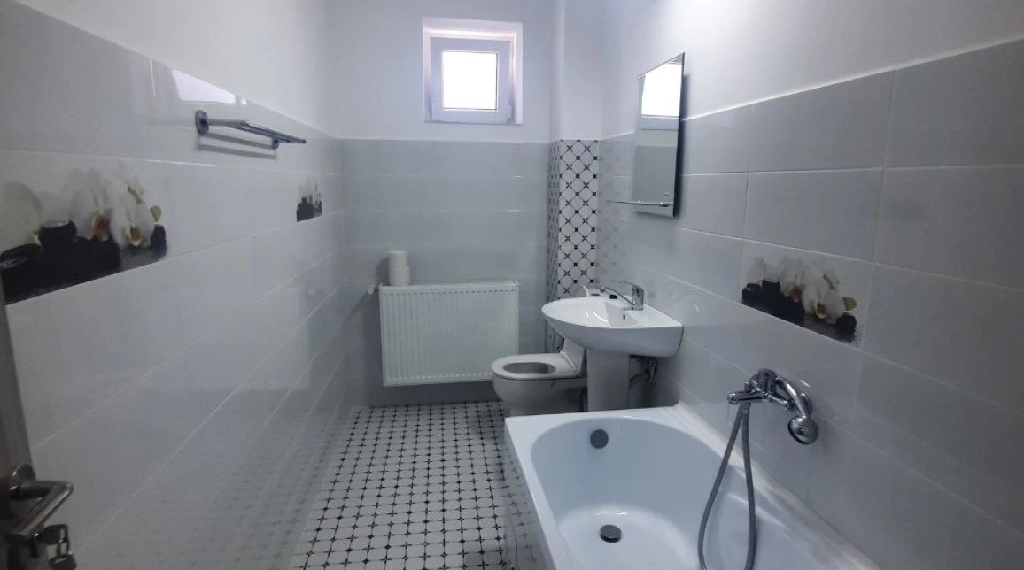 Oferta Central apartament 52 mp, 2 camere, semidecomandat, de inchiriat,  Banca Transilvania / Tribunal imagine 12
