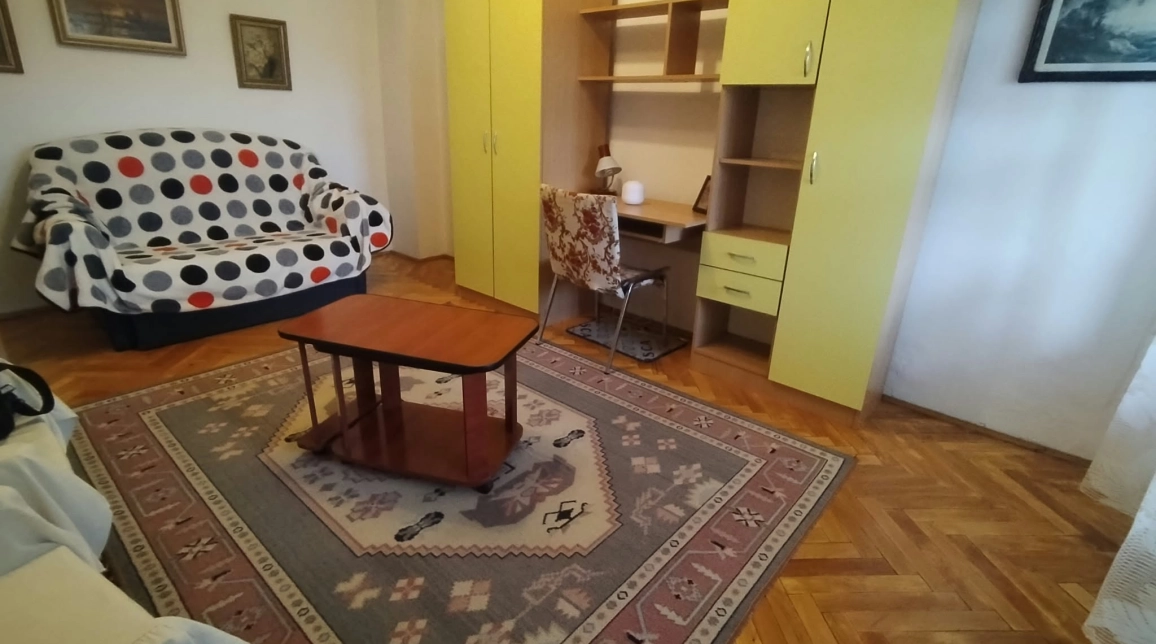 Oferta Centru apartament 55 mp, 2 camere, decomandat, de inchiriat,  Hala Centrala - BRD imagine 5
