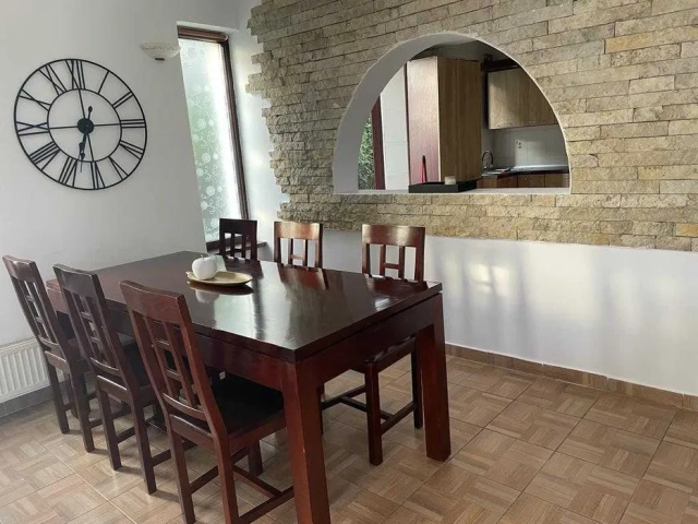 Apartament 3 camere - Tatarasi
