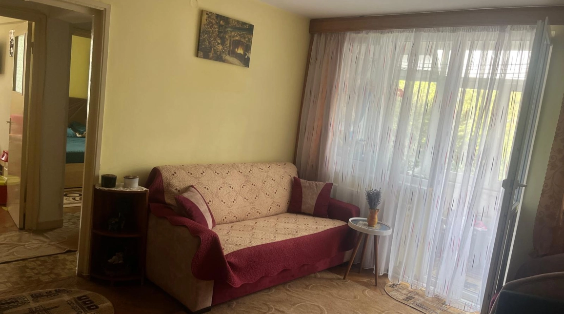 Oferta Darmanesti apartament 57 mp, 4 camere, decomandat, de vanzare,  Adridan imagine 1
