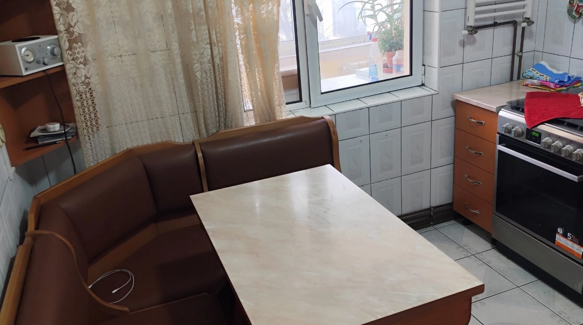 Oferta De vanzare apartament, 3 camere, decomandat, 71 mp, Nicolina,  Pizza Nico imagine 6