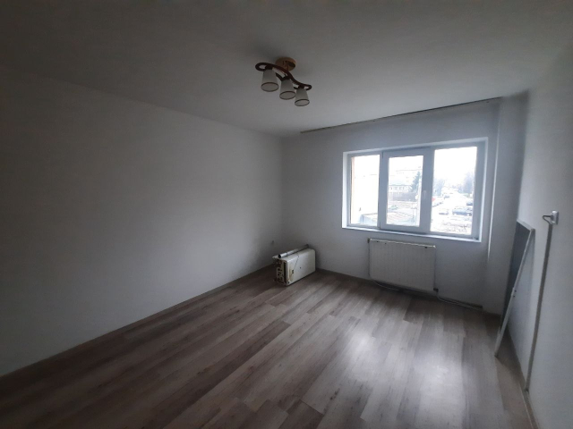 2 camere,  semidecomandat,  33 mp, de vanzare apartament in zona Maratei,  (Piata Maratei / Profi / Farmacia Ardealul) 161828
