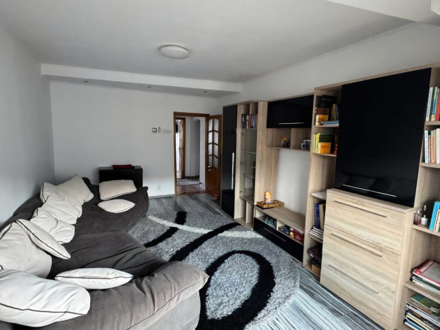 Apartament, 3 camere  decomandat,  72 mp, Alexandru cel Bun, de vanzare,  (Minerva) 162191