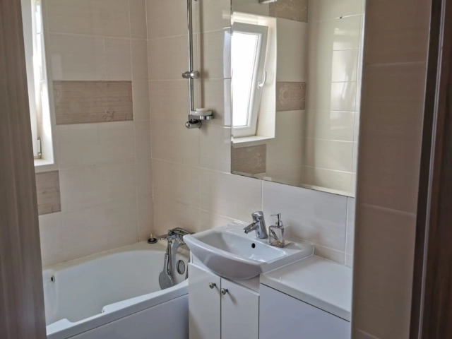 Apartament 3 camere - Popas Pacurari