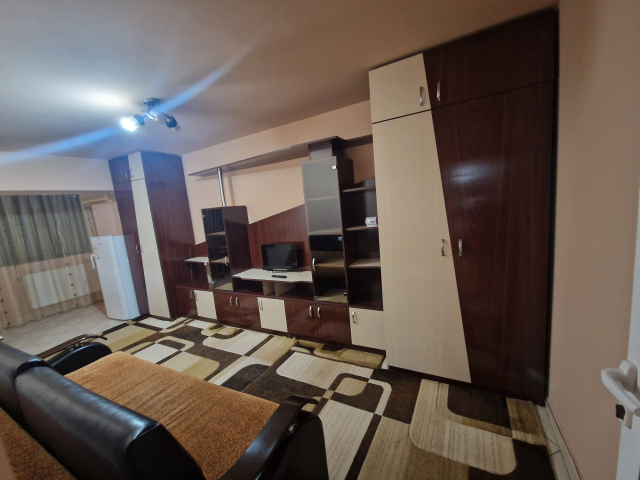 Nicolina apartament  34 mp, 1 camera,  decomandat, de vanzare,  (Pizza Nico la Bulevard) 162764