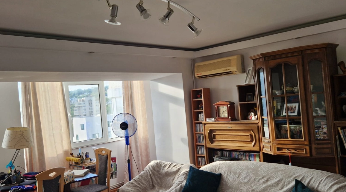 Oferta 4 camere, decomandat, 96 mp, de vanzare apartament in zona Gara,  Fosta Bila imagine 2