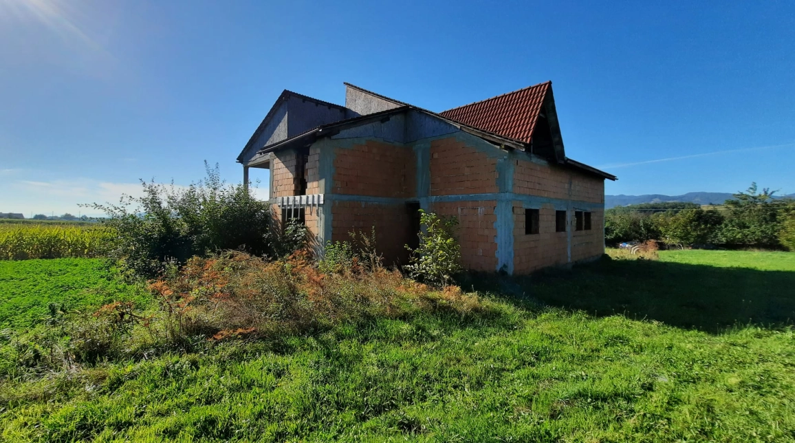 Oferta 4 camere, 98 mp, de vanzare casa in zona Roznov,  Ruseni imagine 4