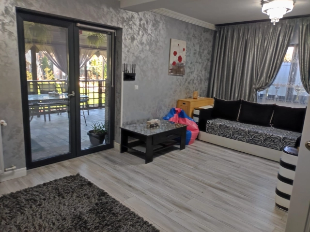 Apartament 4 camere - Nicolina