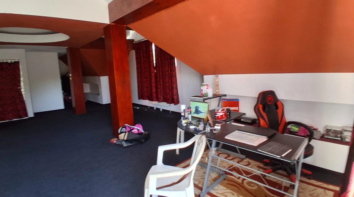 Oferta De vanzare casa, 5 camere, 390 mp, Bucium,   imagine 10