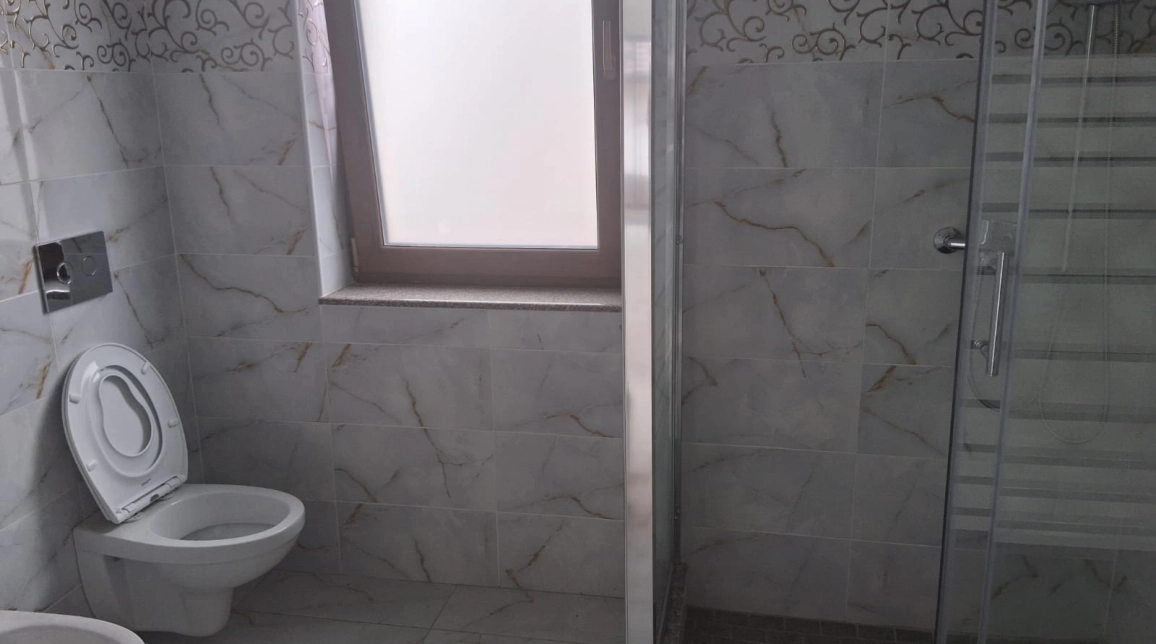 Oferta Lunca Cetatuii casa 170 mp, 6 camere, de vanzare,  pe soseau de centura imagine 11