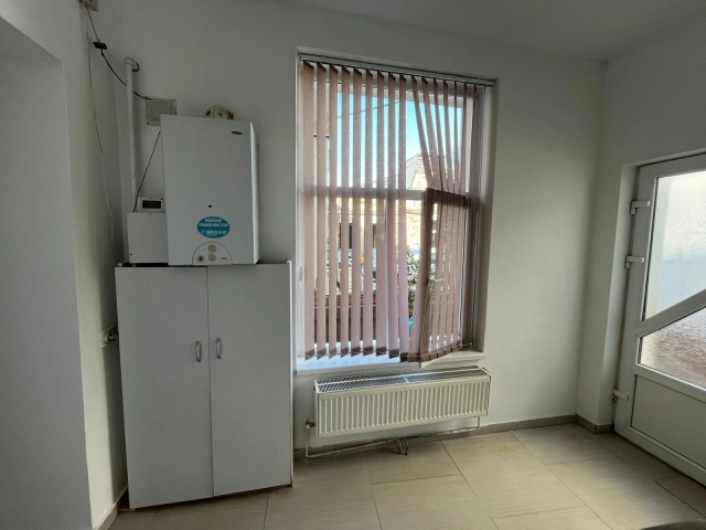 Apartament 0 camere - Centru