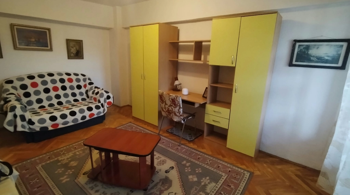 Oferta Centru apartament 55 mp, 2 camere, decomandat, de inchiriat,  Hala Centrala - BRD imagine 3