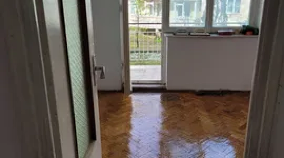 Oferta Central apartament 68 mp, 3 camere, semidecomandat, de vanzare,  Dacia imagine 6