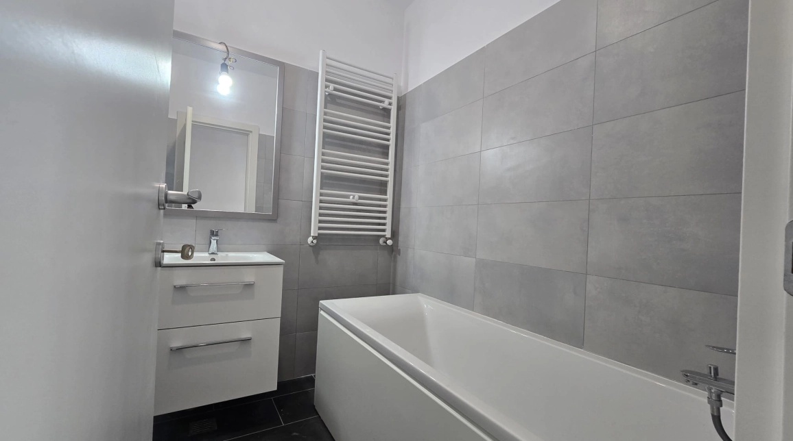 Oferta De vanzare apartament nou, 1 camera, decomandat, 37 mp, Podu Ros,  Bld. Socola- Casa Sindicatelor imagine 2