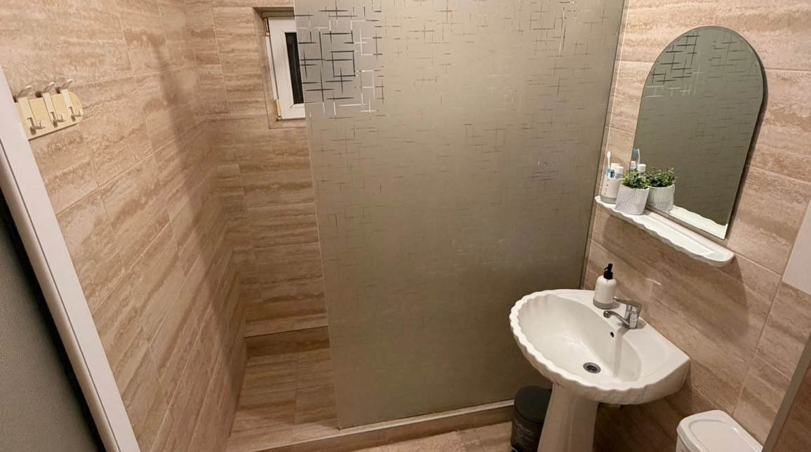Oferta Dacia apartament 65 mp, 2 camere, decomandat, de vanzare,  Bicaz imagine 8