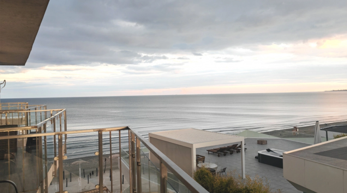 Oferta Apartament nou de vanzare, 1 camera, decomandat, 32 mp, Mamaia Nord,  VEDERE LATERALA  la MARE, plaja SIGNATURE imagine 13