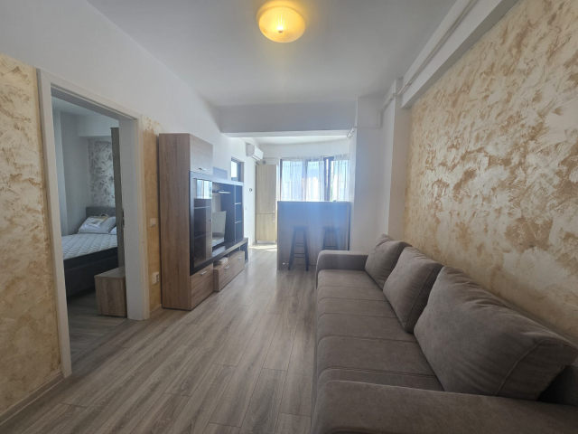 Apartament nou, 3 camere  open-space,  55 mp, Centru, de vanzare,  (Palas Mall, Universitatea Asachi) 162821