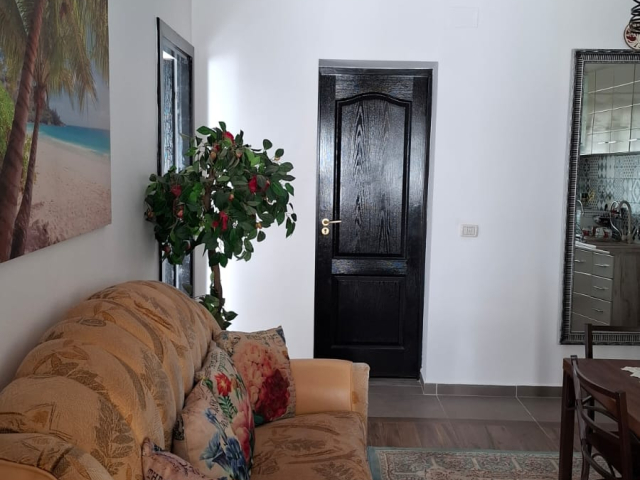 Girov apartament  62 mp, 2 camere,  decomandat, de vanzare,   163039