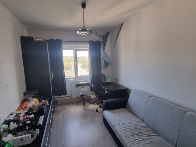 De vanzare apartament, 4 camere,  decomandat,  93 mp, CUG,  (Rondu Vechi - Selgros) 163412