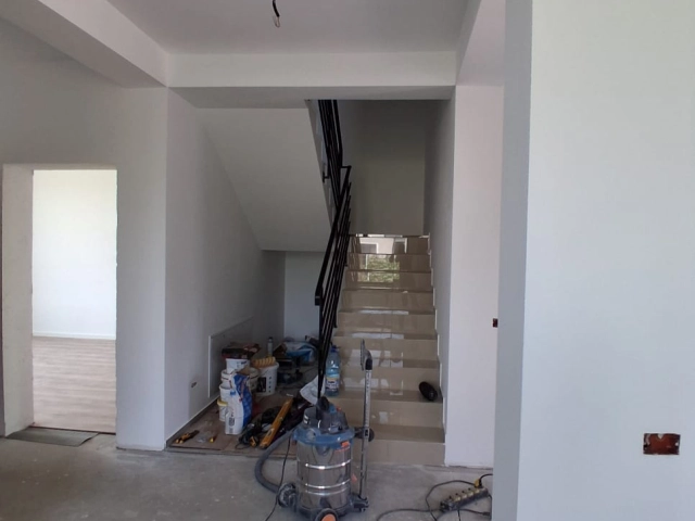 Apartament 3 camere - Dancu