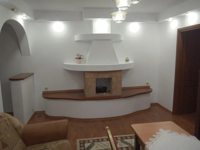 Apartament, 2 camere  semidecomandat,  45 mp, Central, de inchiriat,   161816