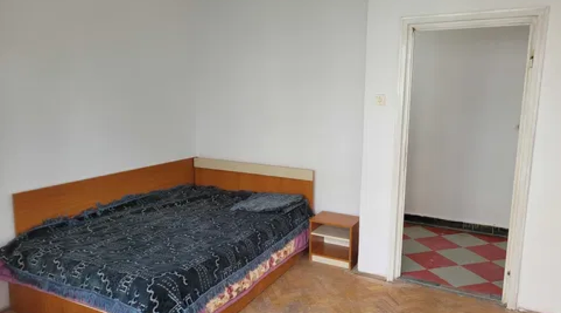 Oferta Central apartament 68 mp, 3 camere, semidecomandat, de vanzare,  Dacia imagine 2