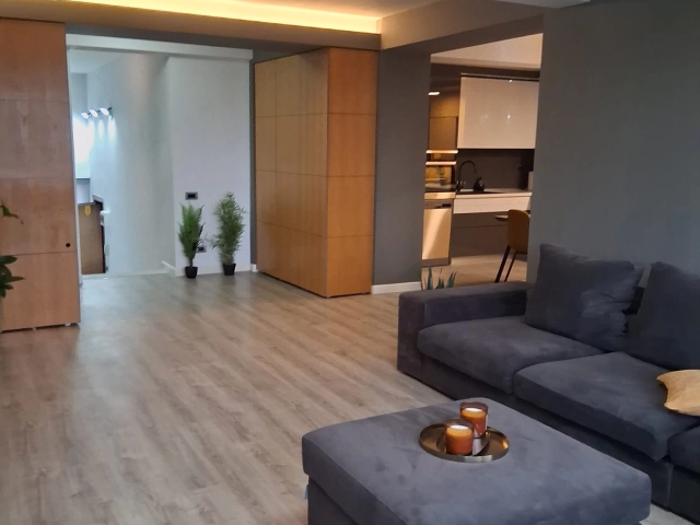 Apartament 3 camere - Bucium