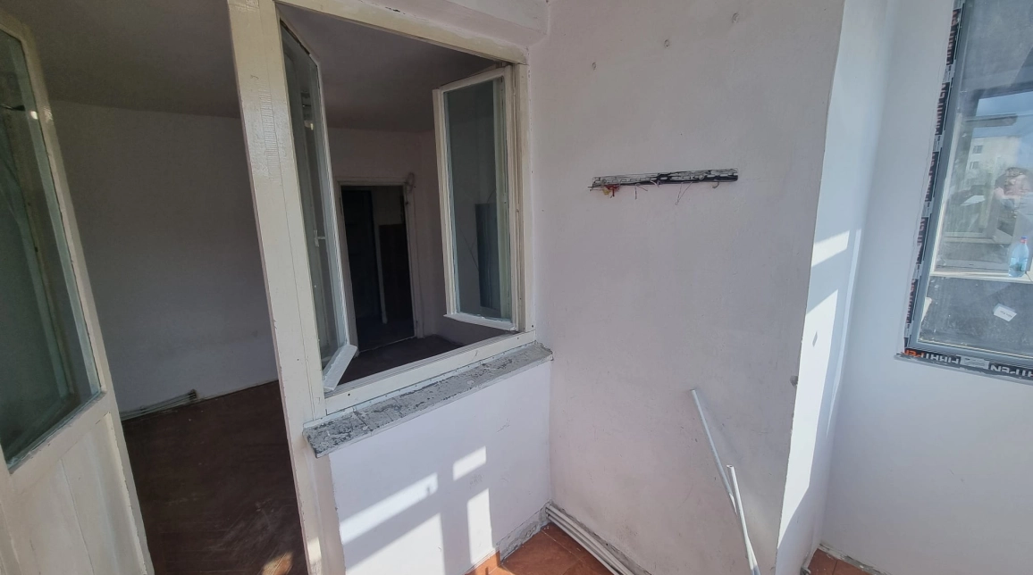 Oferta De vanzare apartament, 2 camere, decomandat, 52 mp, Podu Ros,  Piata Nicolina imagine 10