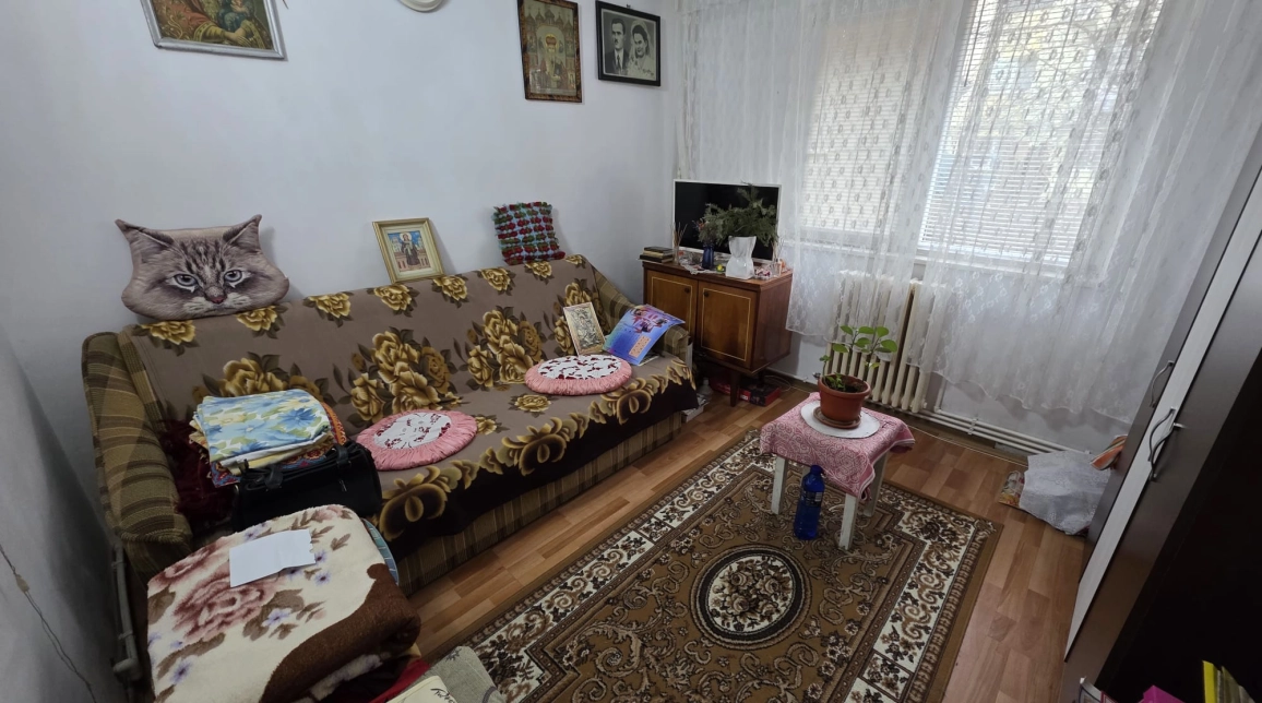 Oferta Apartament de vanzare, 2 camere, semidecomandat, 42 mp, Alexandru cel Bun,  Minerva imagine 4