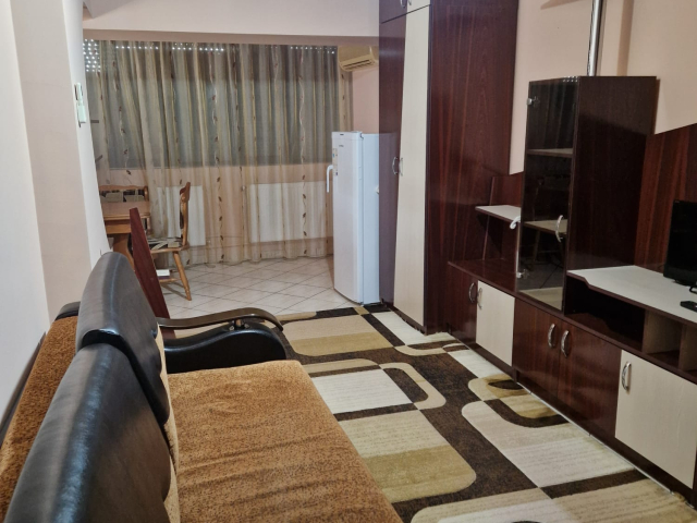Nicolina apartament  34 mp, 1 camera,  decomandat, de vanzare,  (Pizza Nico la Bulevard) 162764