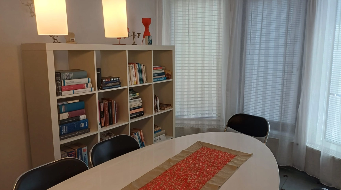 Oferta Casa de vanzare, 4 camere, 299 mp, Breazu,  Rediu  imagine 2