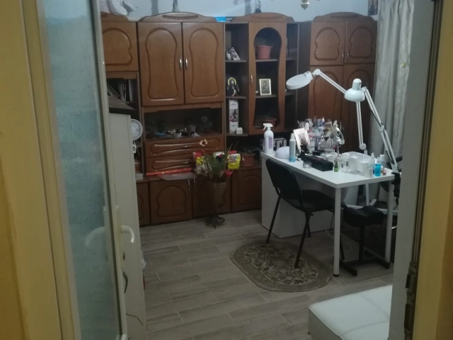 Apartament 4 camere - Valea Lupului