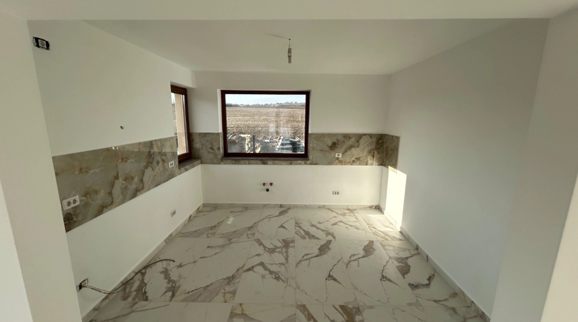 Oferta Lunca Cetatuii casa 170 mp, 6 camere, de vanzare,  pe soseau de centura imagine 9