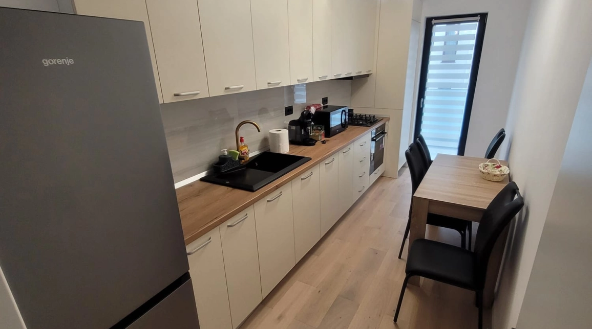 Oferta Centru apartament 40 mp, 1 camera, decomandat, de inchiriat,  Mitropolie imagine 4