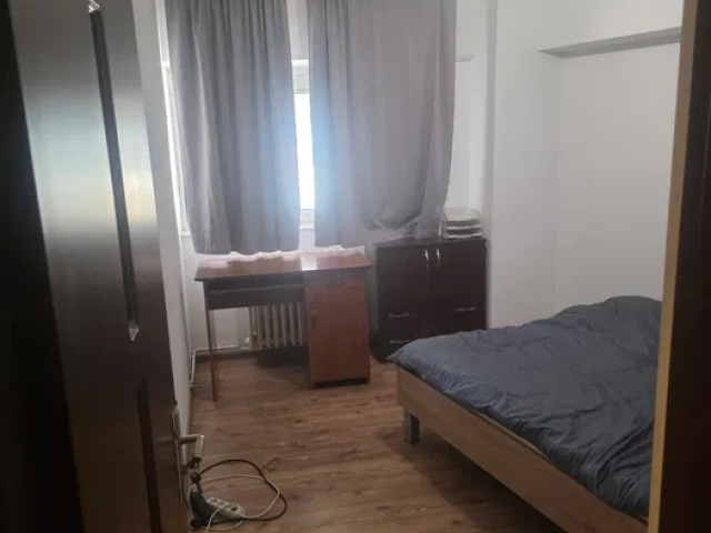 Central apartament  55 mp, 2 camere,  decomandat, de inchiriat,  (Palas Mall) 161329