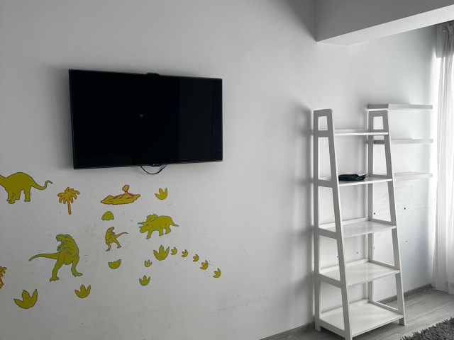 De inchiriat apartament nou, 2 camere,  decomandat,  52 mp, Pacurari,  (Rasarit de soare) 162862