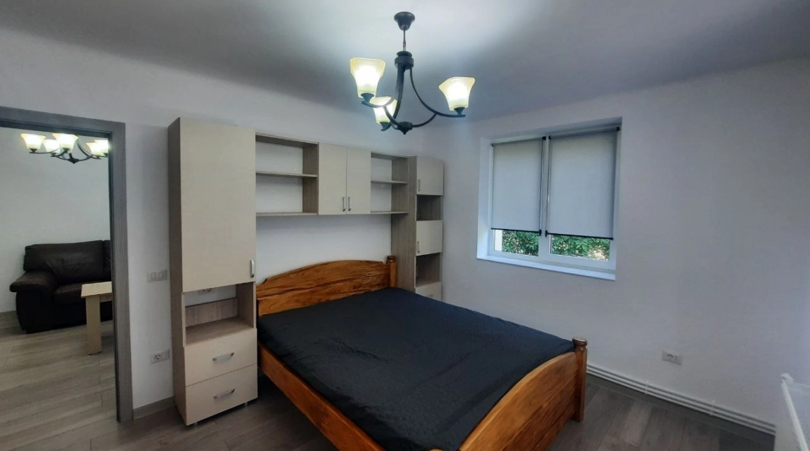 Oferta Central apartament 52 mp, 2 camere, semidecomandat, de inchiriat,  Banca Transilvania / Tribunal imagine 2