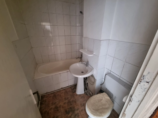 Apartament 2 camere - Podu Ros