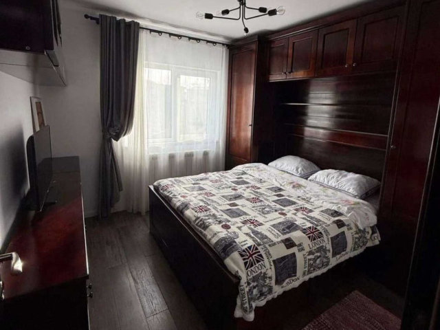 2 camere,  decomandat,  48 mp, de vanzare apartament in zona Dacia,   162243