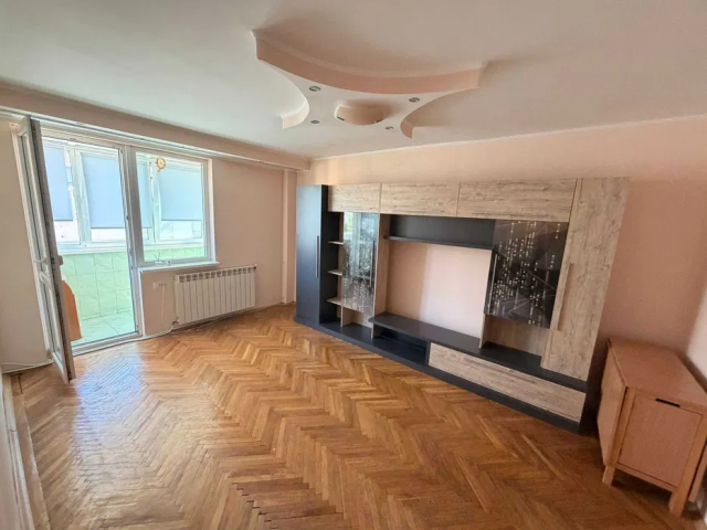 Apartament de vanzare, 2 camere,  decomandat,  53 mp, Central,  (Apa Serv) 162605