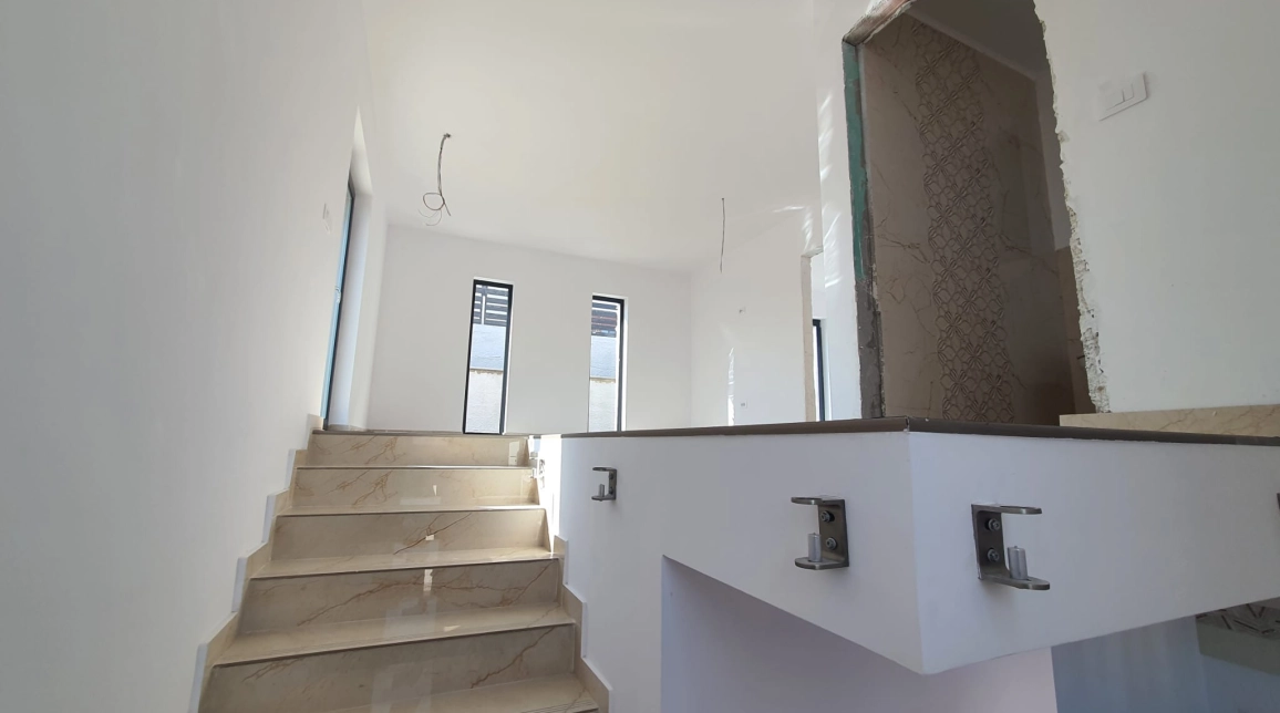 Oferta CUG casa 80 mp, 3 camere, de vanzare,  5 drumuri - Valea Adanca imagine 5