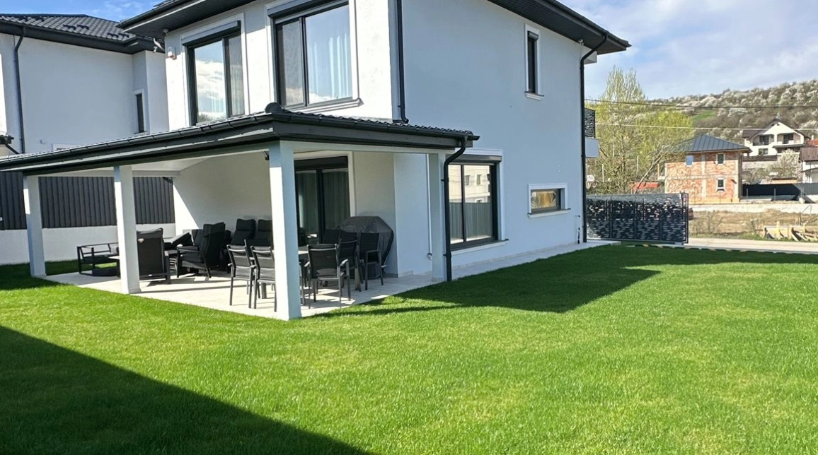 Oferta Casa, 4 camere , 114 mp, Bucium, de vanzare,  Visani - strada principala imagine 13