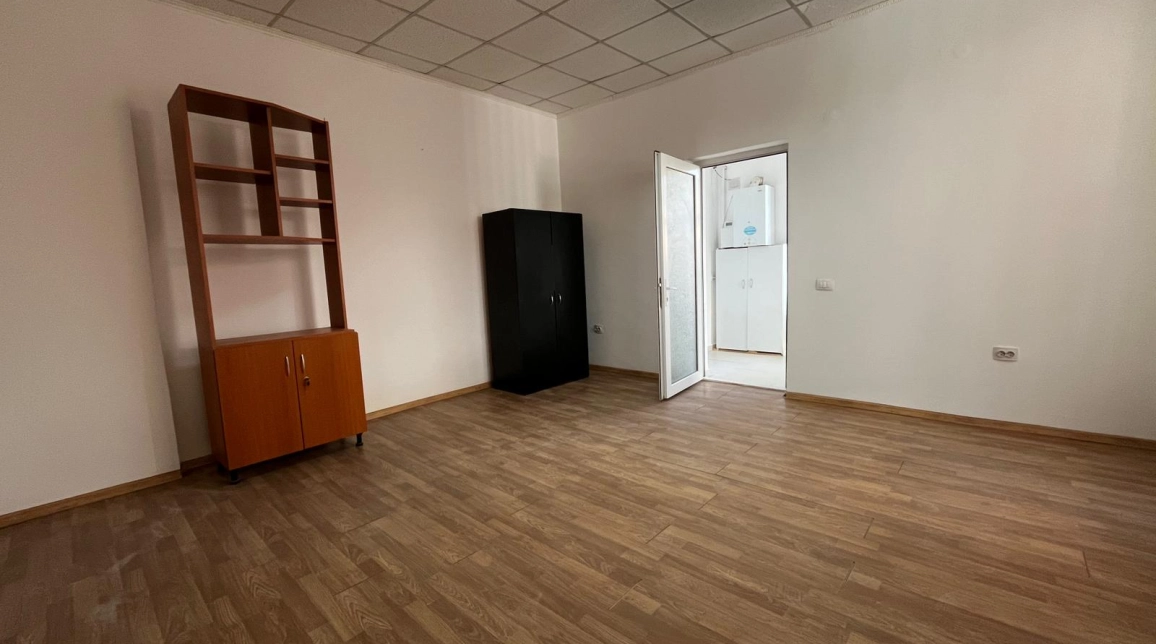 Oferta Spatiu comercial de inchiriat Centru Registrul Comertului  65mp  imagine 2