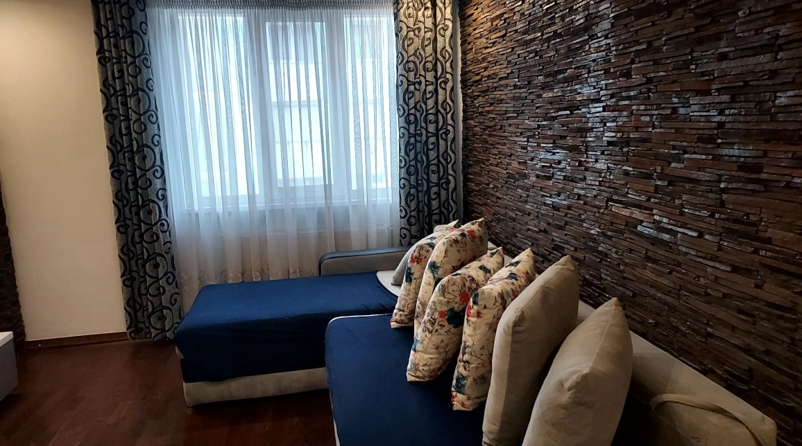 Oferta 2 camere, decomandat, 52 mp, de inchiriat apartament in zona Precista,  Scoala nr.10 imagine 1