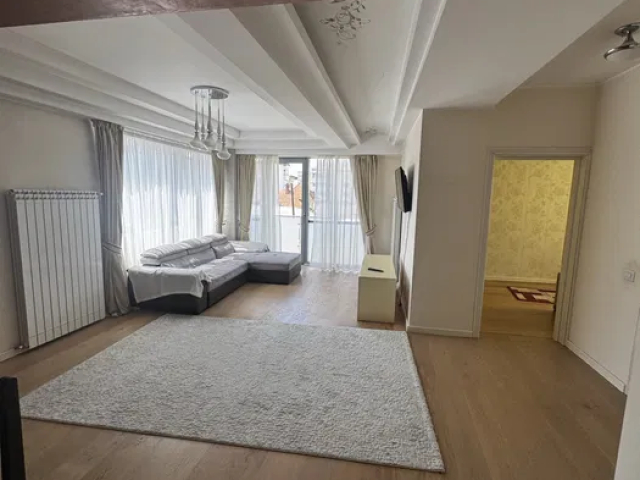 3 camere,  decomandat,  90 mp, de inchiriat apartament in zona Precista,  (Pub Chaplin) 162343