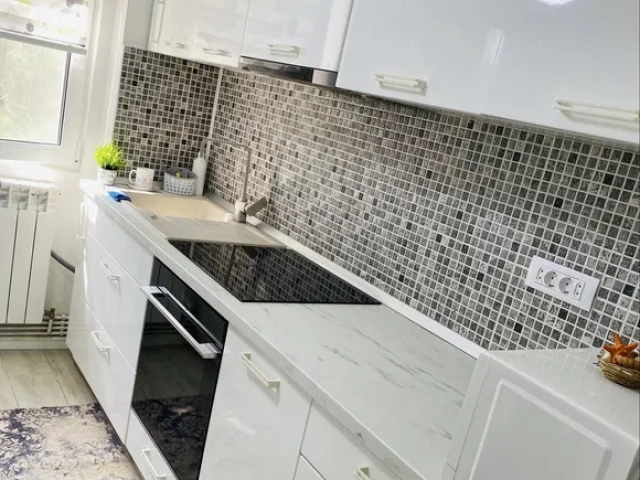 Apartament 3 camere - Podu Ros