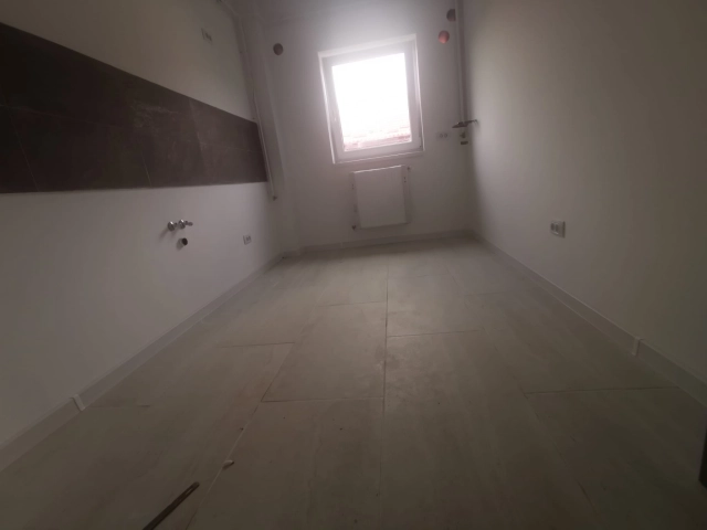 Apartament 3 camere - Pacurari