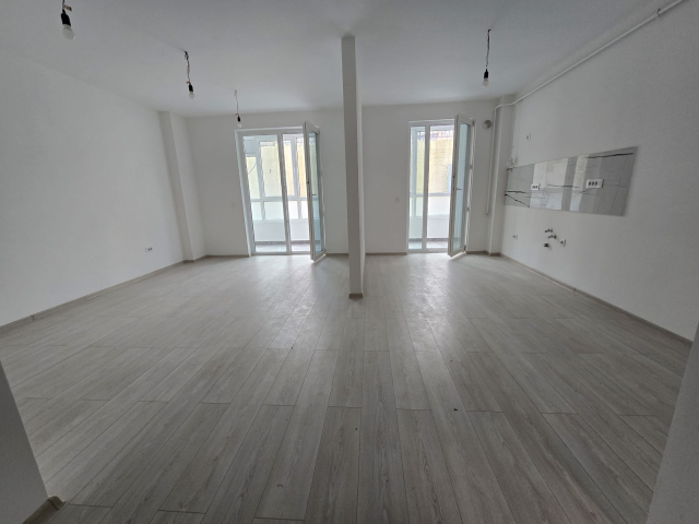 De vanzare apartament nou, 1 camera,  decomandat,  48 mp, Pacurari,  (Prima statie dupa Moara de Foc) 158192