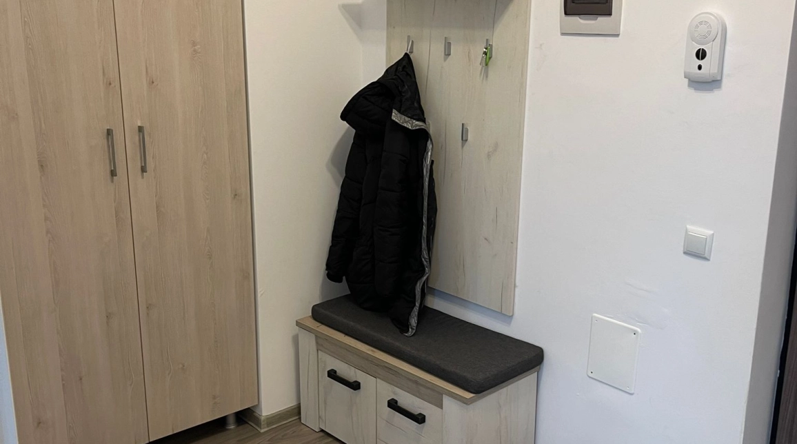 Oferta Apartament de vanzare, 1 camera, decomandat, 40 mp, Tatarasi,  Piata Doi Baieti imagine 1