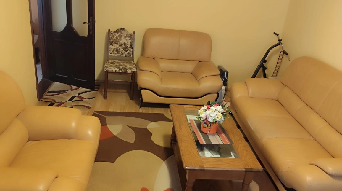 Oferta De vanzare apartament, 3 camere, decomandat, 71 mp, Nicolina,  Pizza Nico imagine 3